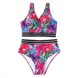 Sexy Ladies Oversized Beachwear Bikini Swimsuit Split Soft Bikini size 2XL